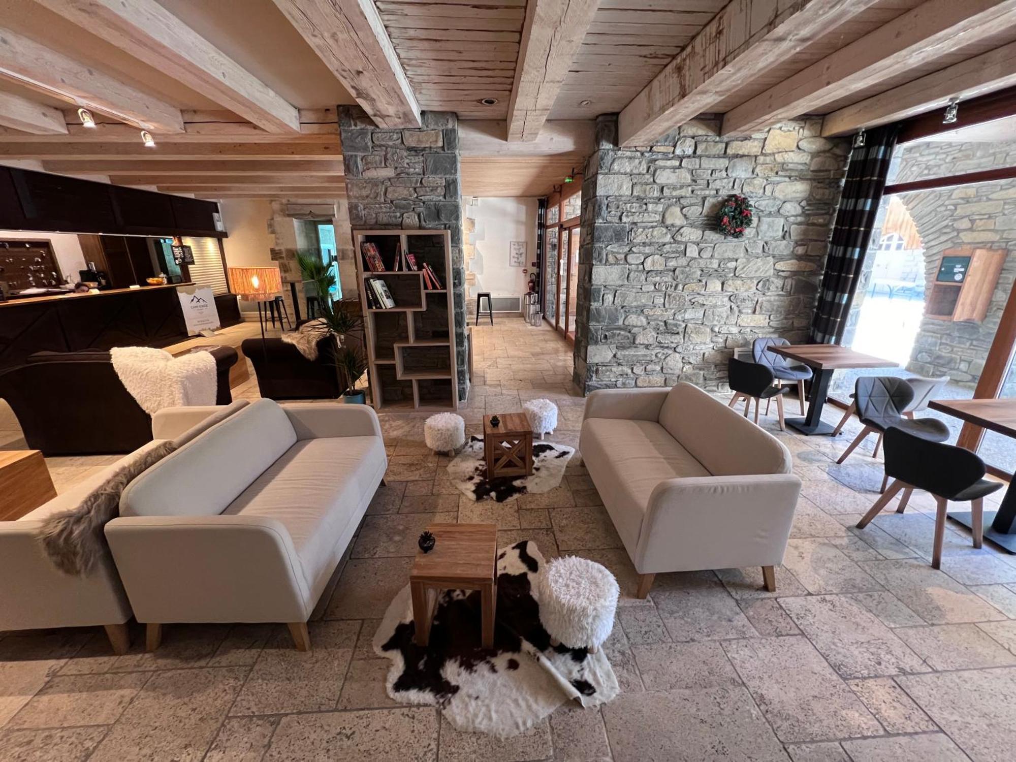 Residence Cami Real **** Сен-Лари-Сулан Екстериор снимка