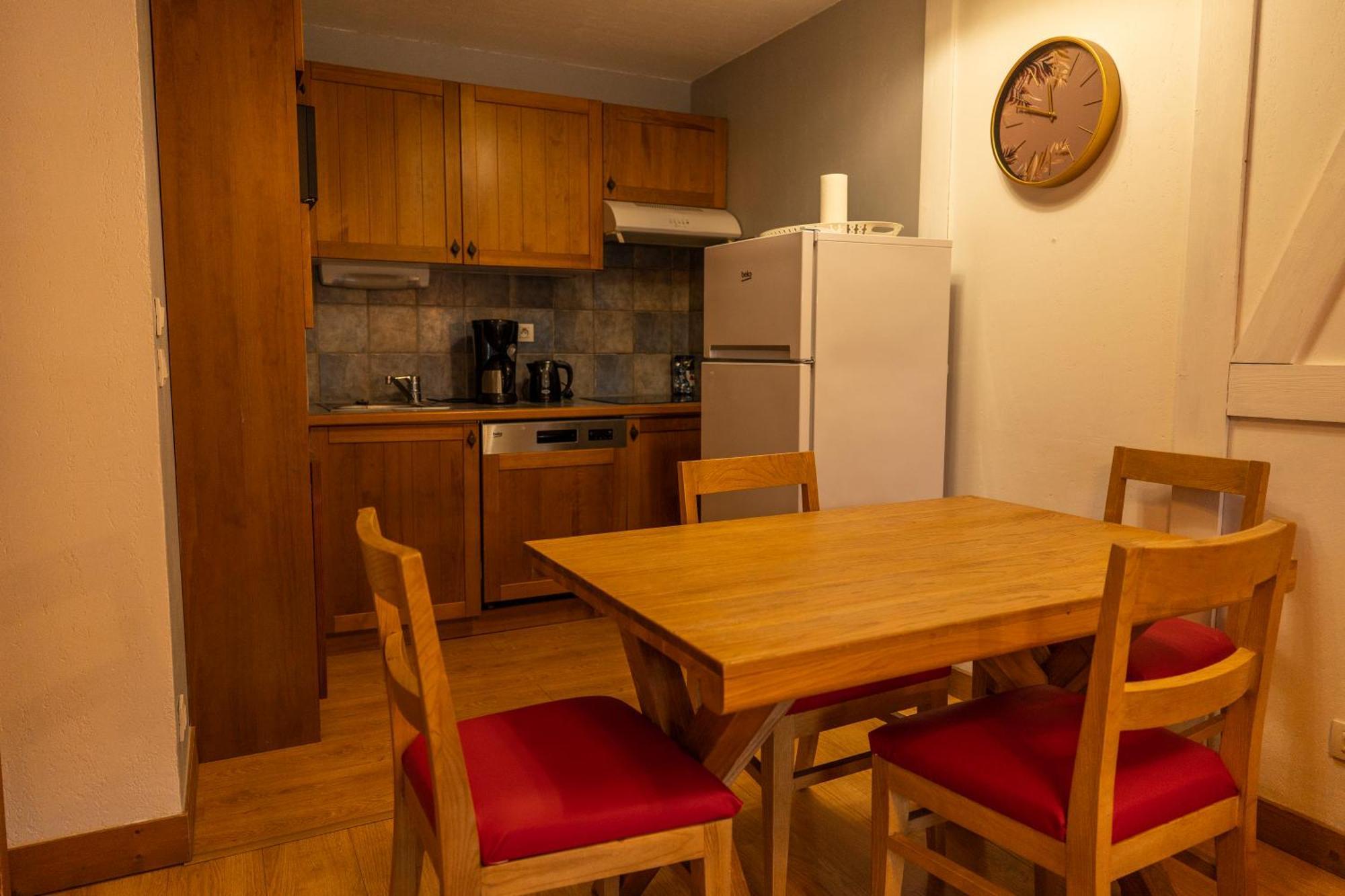 Residence Cami Real **** Сен-Лари-Сулан Екстериор снимка